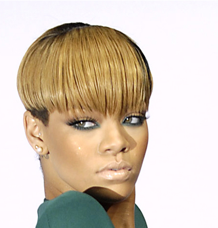rihanna makeup tutorial. Rihanna#39;s Makeup Tutorial